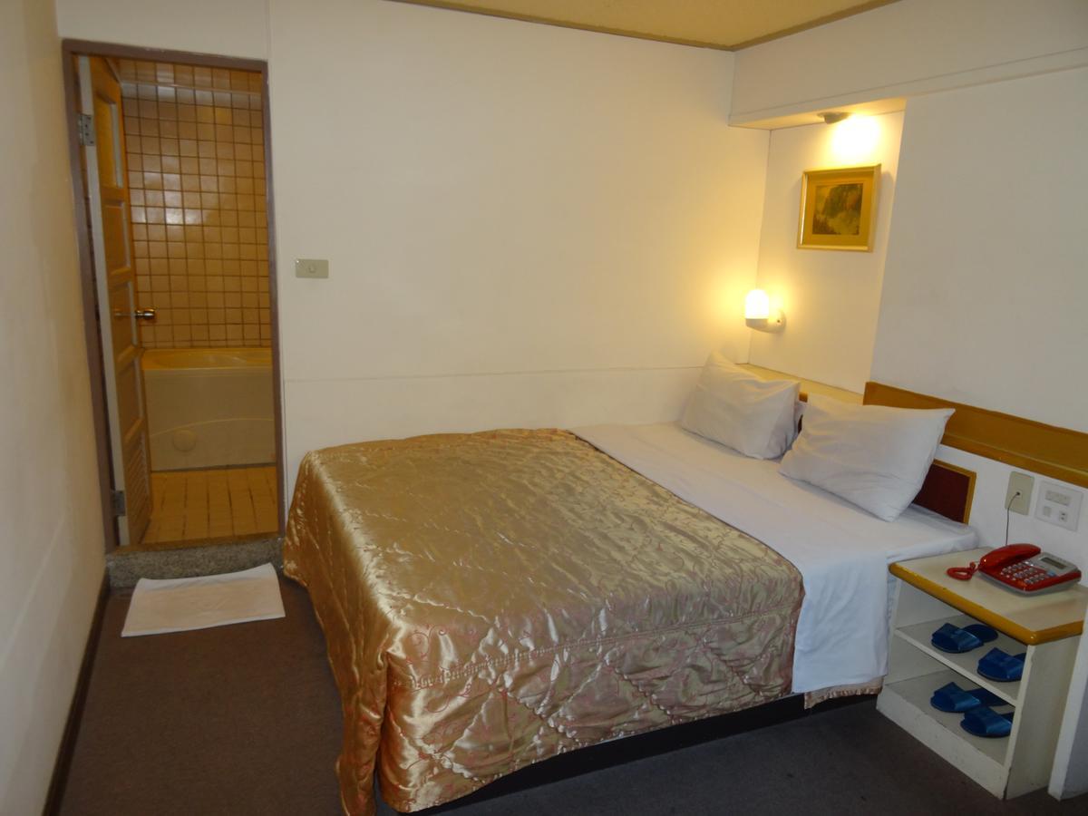 Jia Xin Hotel Chiayi City Luaran gambar